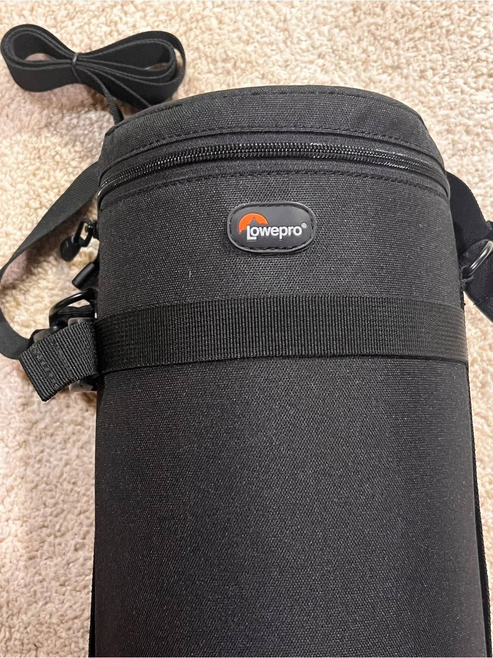 Lowepro black lens